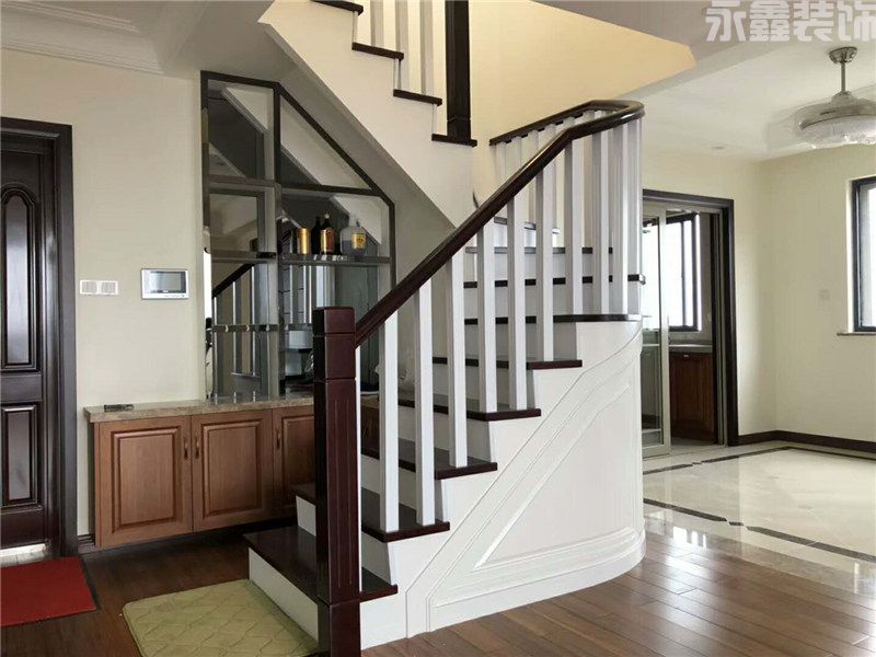 案例展示3 欧式小柱黑白配(图2)